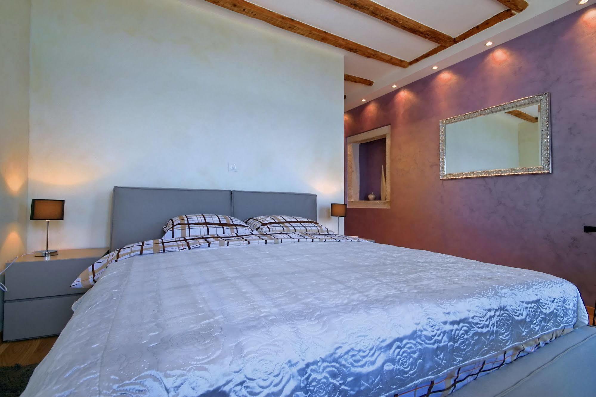 Angelo D'Oro Apartment Monte Rovinj Eksteriør billede